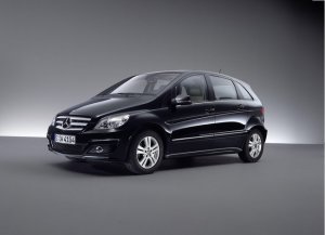 La Mercedes lancia sul mercato la nuova Classe B