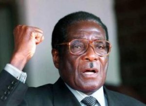 Sarkozy e Solana scaricano Mugabe