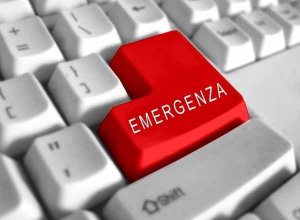 Lo stato di emergenza è ormai la regola del nostro Paese