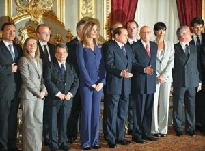 Rullino i tamburi: torna la "politica"