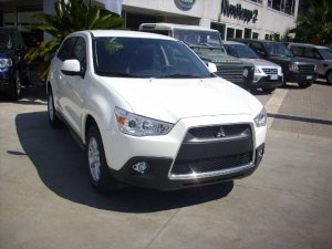 Mitsubishi. Sport Adventure