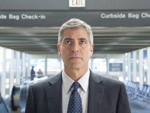 Tra le Nuvole. Clooney licenziatore folle, le donne e la mania del viaggio