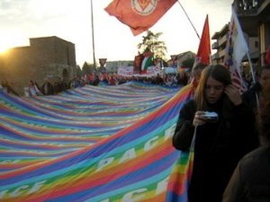 Che pensate di una manifestazione per la pace in caserma?