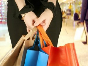 Per la Federconsumatori non stupisce il flop dei saldi