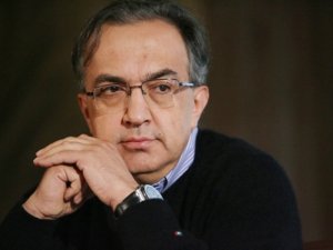 Marchionne: il "lacché" dei due mondi