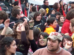 La "primavera europea": perché noi stiamo a guardare?