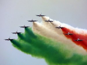 Il 2 giugno diciamolo: "Viva Noi"