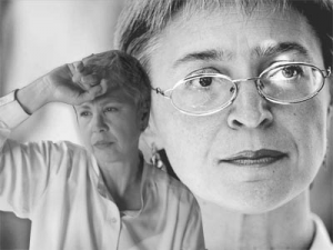 "Anna Politkovskaja, un simbolo per non arrendersi al bavaglio". A tu per tu con Ottavia Piccolo