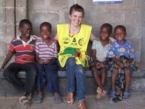 Zambia. La storia di un medico coraggioso, madre single di cinque bambini