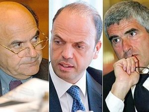 Monti, Bersani e Casini dopo la vittoria di Grillo