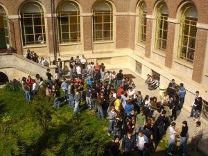 Accertate le cause del crollo al Liceo Darwin: fu colpa dei cavi difettosi