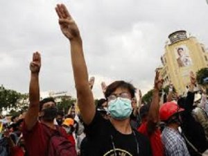 Thailandia, nuove misure d'emergenza contro le proteste