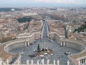 I costi della Chiesa. Il ministro piange, noi pure... il prete no.