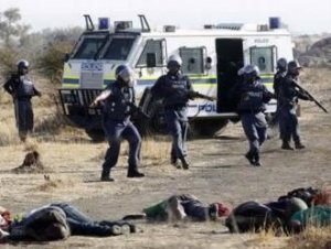 Sudafrica, strage di operai nel paese di Mandela: ecco perché non deve sorprendere