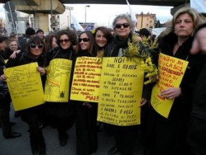 Le donne del presidio di Chiaiano-Marano