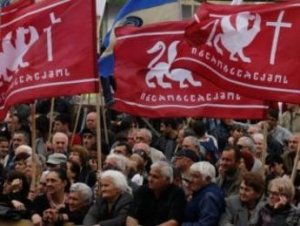 Tra la NATO, il Patriarca e la Russia, chi governa in Georgia?