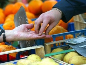 Le retribuzioni aumentano meno dell'inflazione