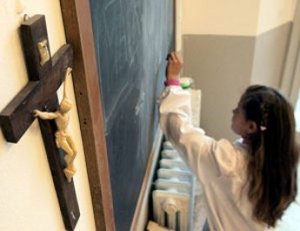 Australia: l'"ora alternativa" dimezza gli studenti di religione