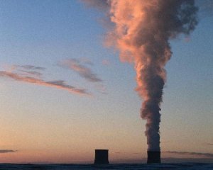 Berlusconi: guai a chi tocca la CO2