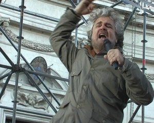 Occhi puntati su Grillo. Inizia il conto alla rovescia per la non eleggibilità
