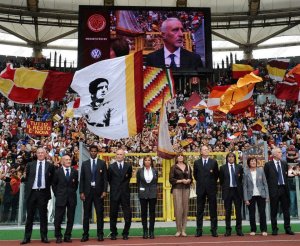 La Roma inaugura la Hall of fame. Nel giorno della vittoria Zeman tiene fuori i senatori