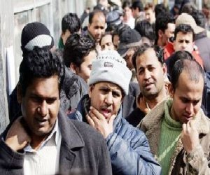 Contro precari e immigrati
