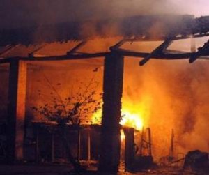 Rogo al campo Rom: razzismo d'Italia