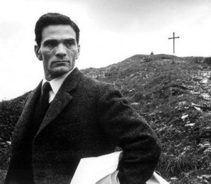 Abel Ferrara e Willem Dafoe. Ed è di nuovo Pasolini