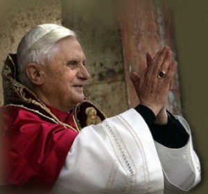 Rottura con il Rabino d'Israele, Bendetto XVI contro i negazionisti