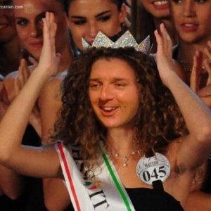 Il governo d'intesa larghetta