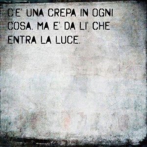 Toh, un pertugio da dove guardare la crisi
