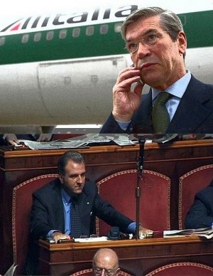 Il centrodestra è unito più che mai. E salva in Parlamento l'ex ministro Pietro Lunardi