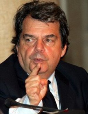 Brunetta: ''La Pubblica Amministrazione è una palla al piede"!