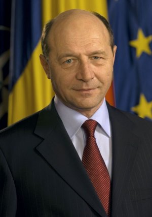 Romania: si profila un tirato ballottaggio alle prossime presidenziali