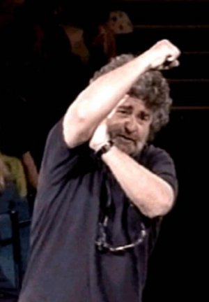 Arriva il DELIRIO: il nuovo show di Beppe Grillo