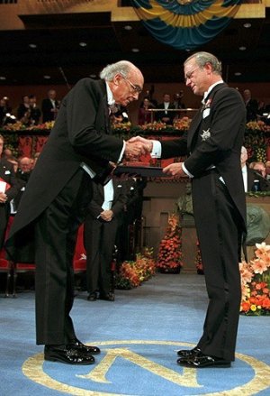 Saramago: Berlusconi, "la Cosa"