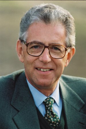 Mario Monti, l'uomo che salverà l'Italia?