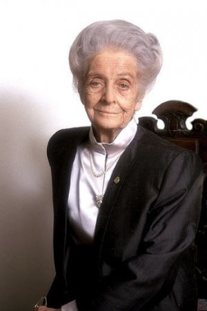 La Montalcini e le Antenate: le donne nella storia della cultura