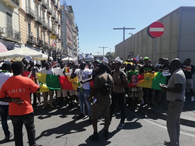 Manifestazione Senegal a Napoli