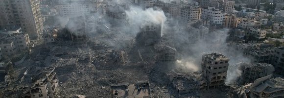 Gaza, sopravvivere davanti alla morte