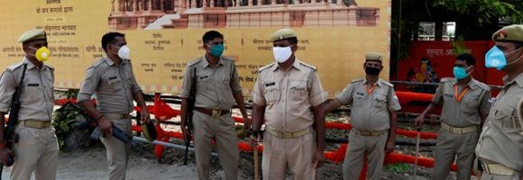 India, sbriciolare la storia per soffocare altre fedi