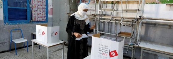 Saïed, la vittoria facile in una Tunisia sempre più povera