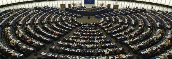 La mozione europea su nazismo-comunismo e la polemica connessa