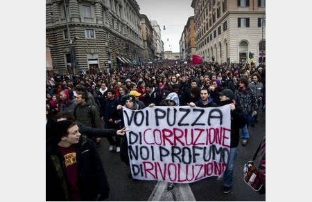La mobilitazione continua: next stop la discussione della riforma Gelmini