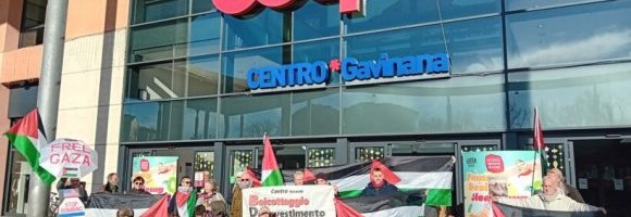 Il boicottaggio: strumento di lotta nonviolenta, per non essere complici di un genocidio