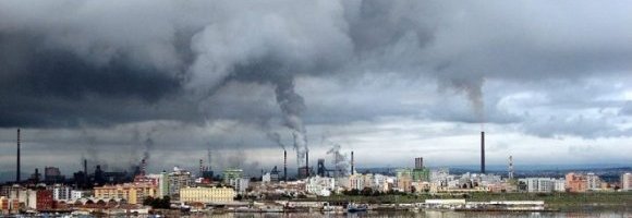 L'ILVA è la prima fonte di CO2 in Italia: lettera a Conte