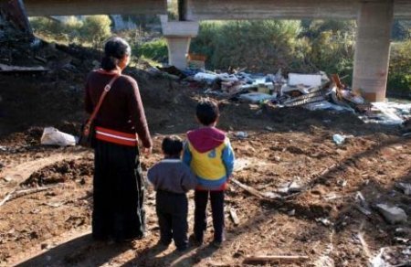 Sui rom... Cronaca di uno sgombero mancato a Roma