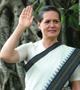 sonia gandhi1 266x300 Le elezioni in India e la questione dei marò