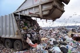 "Far Waste" ovvero: anche la NATO produce munnézza