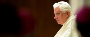 Il papa che farnetica l'offesa a Dio